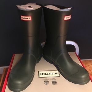 Dark olive. original Hunter boots . Sz 12.